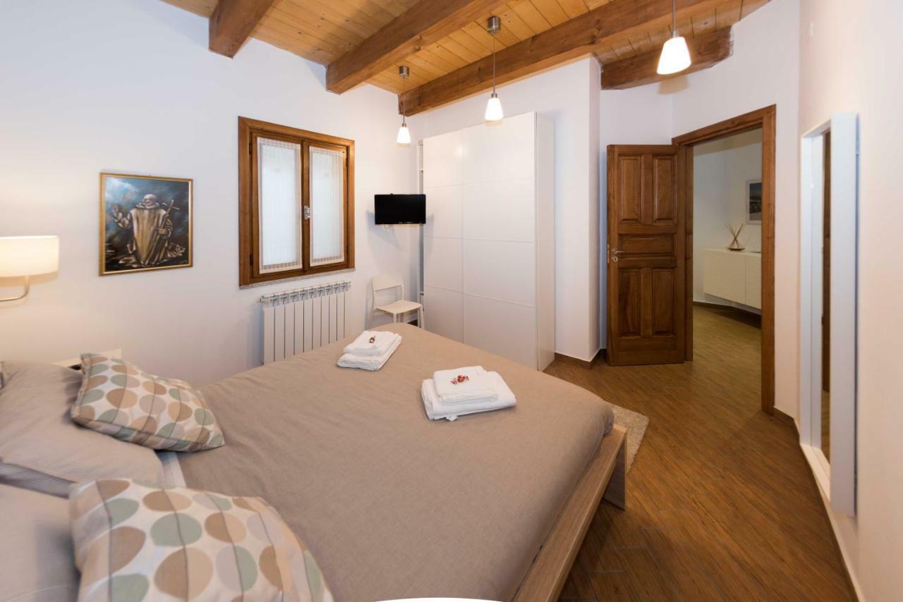 Lasi House Serra San Bruno Exterior photo